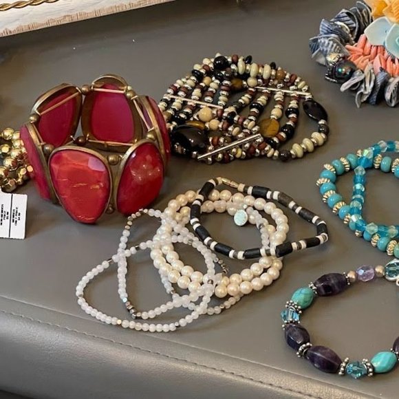 Bundle of Stretchy Bracelets - Picture 3 of 7